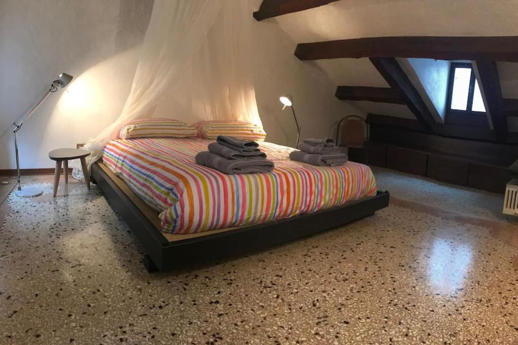 ヴェネツィアCosy Apt For 6 Pp Between San Marco And Rialto Bridgeアパートメント エクステリア 写真