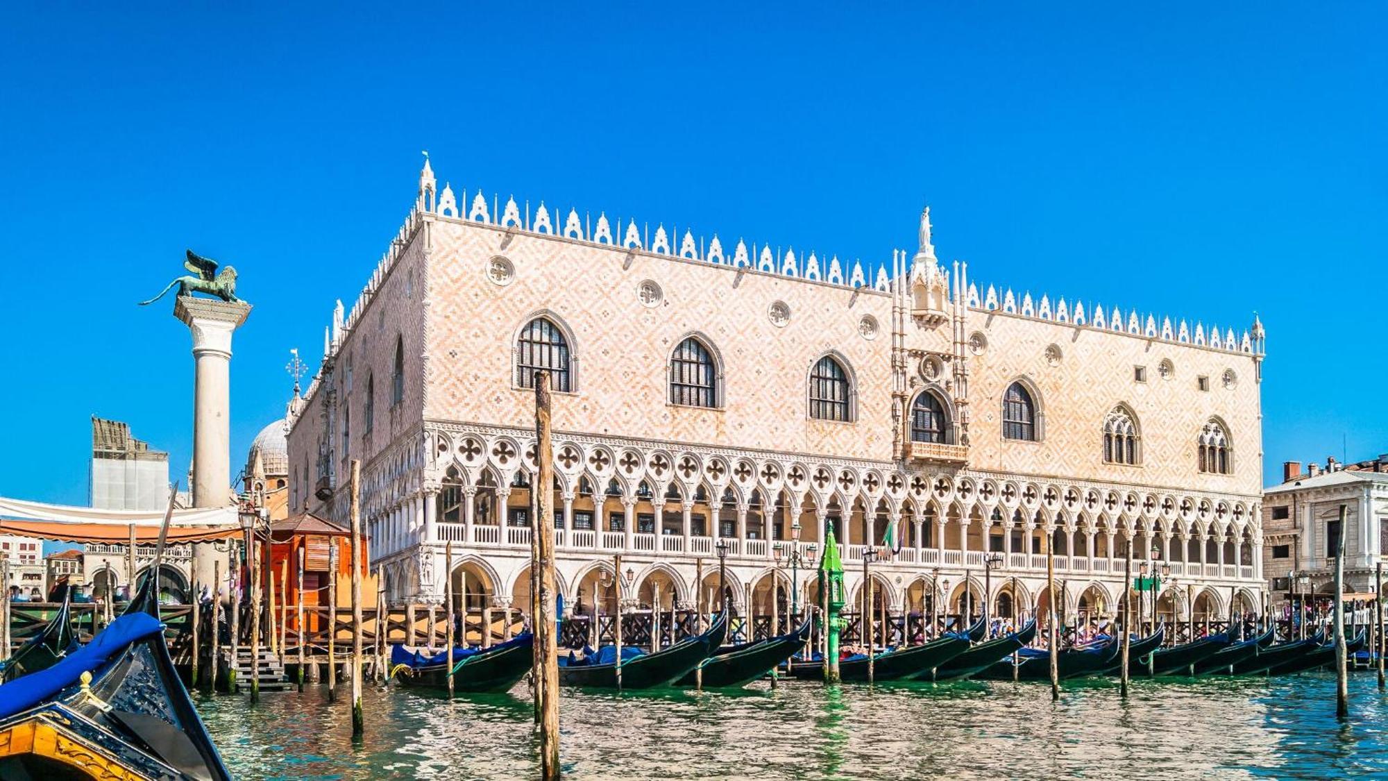 ヴェネツィアCosy Apt For 6 Pp Between San Marco And Rialto Bridgeアパートメント エクステリア 写真